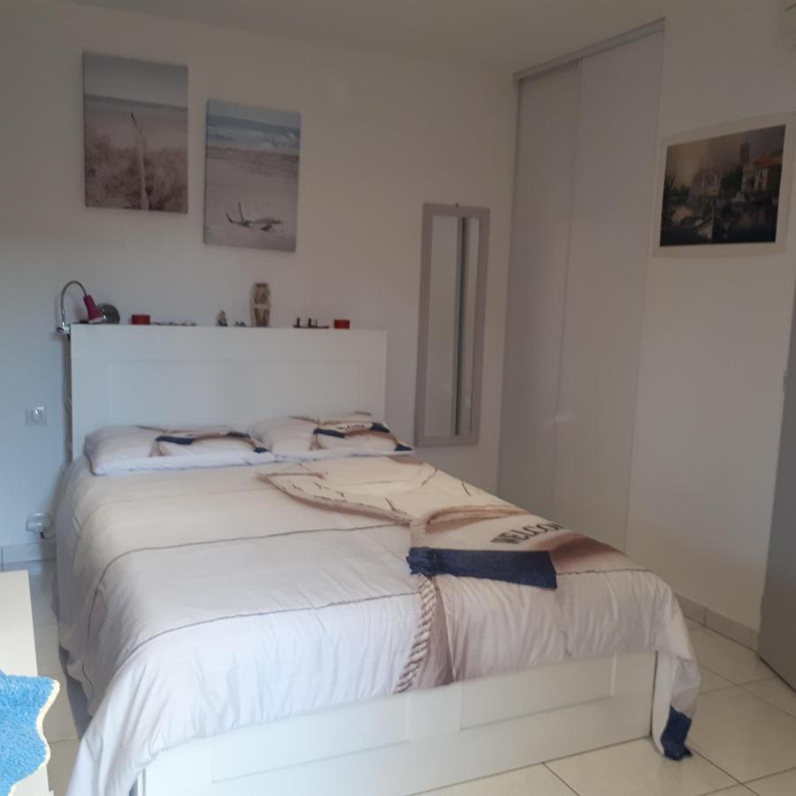 à Chez Véro Et Jj Marseillan (Herault)